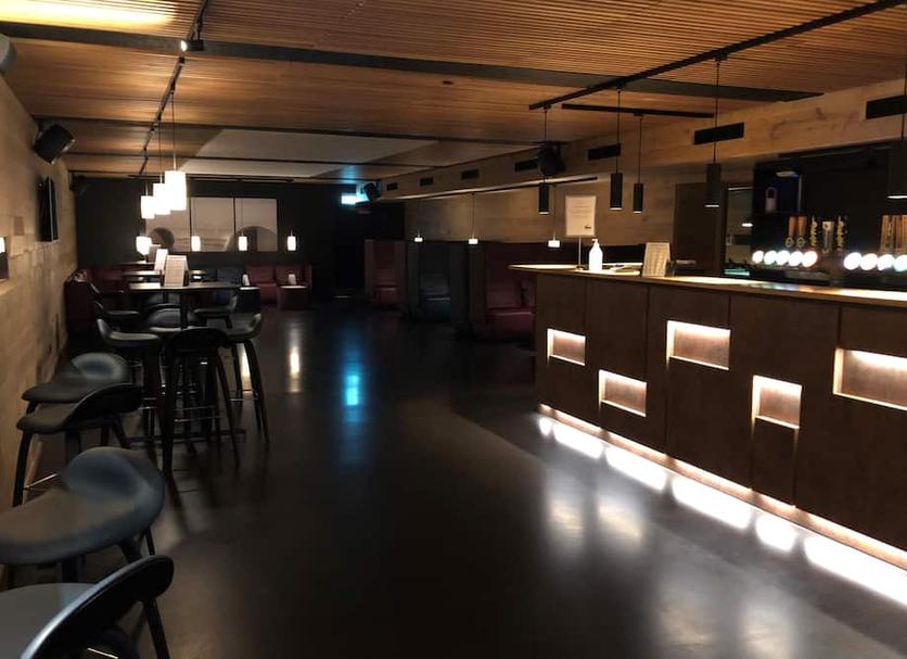 Bar Photo