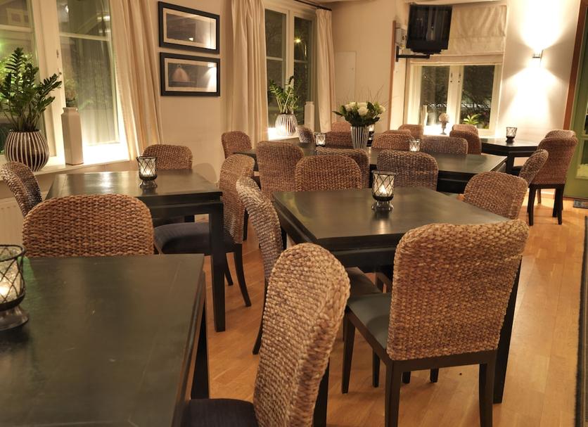 Restaurant Photo