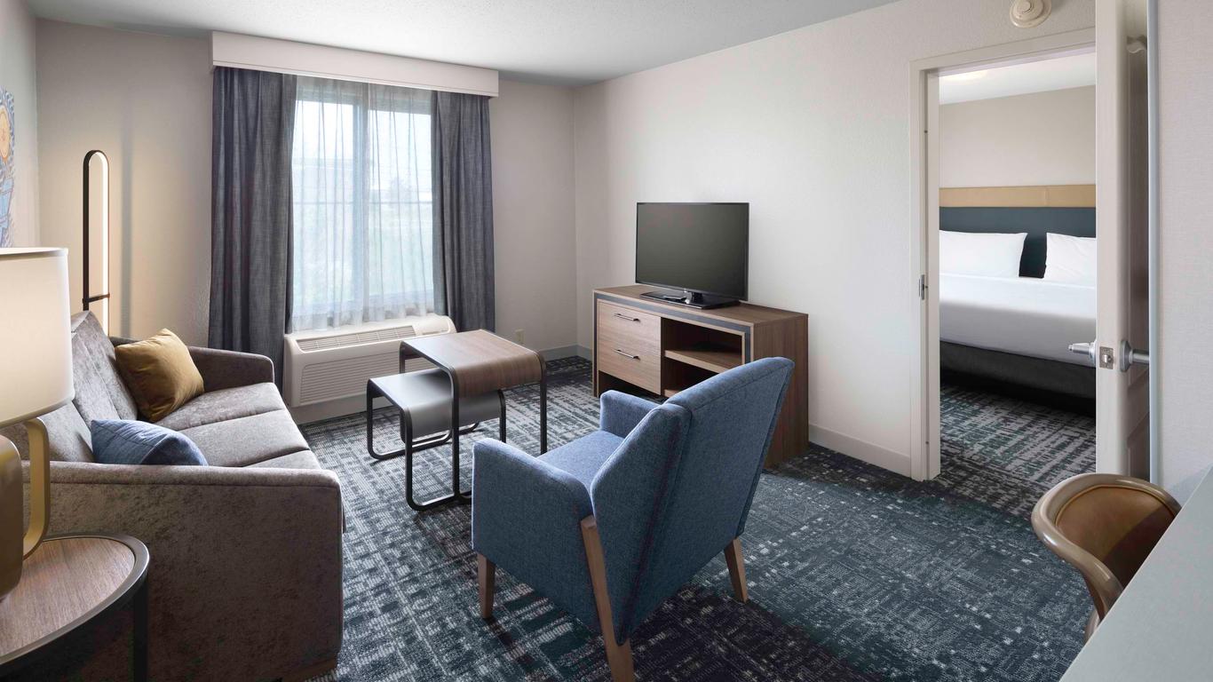 Homewood Suites by Hilton Newburgh-Stewart Airport
