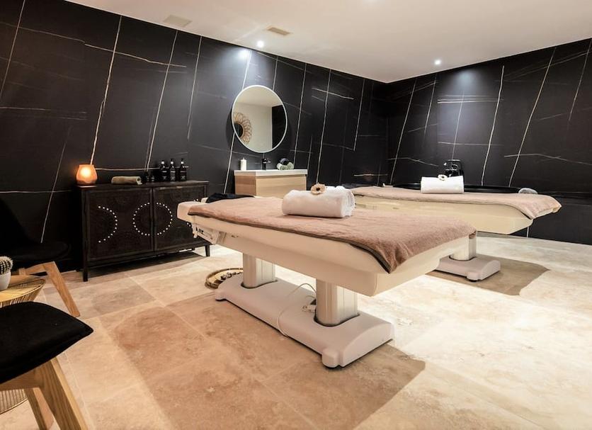 Spa Photo