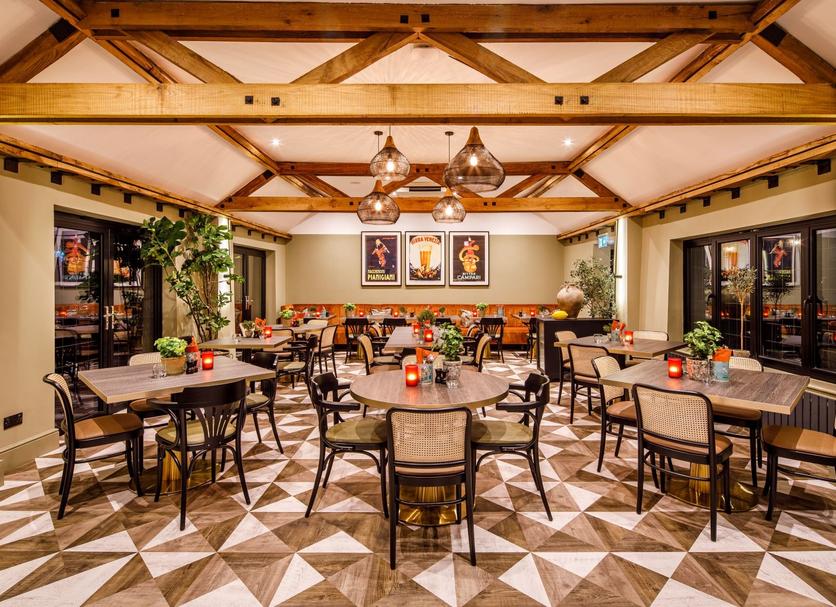 Restaurant Photo