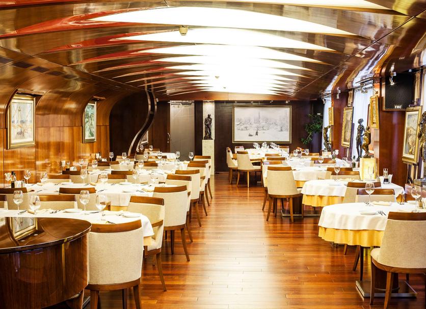 Restaurant Photo