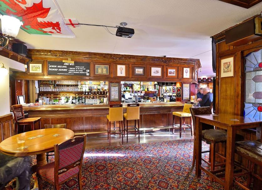 Bar Photo