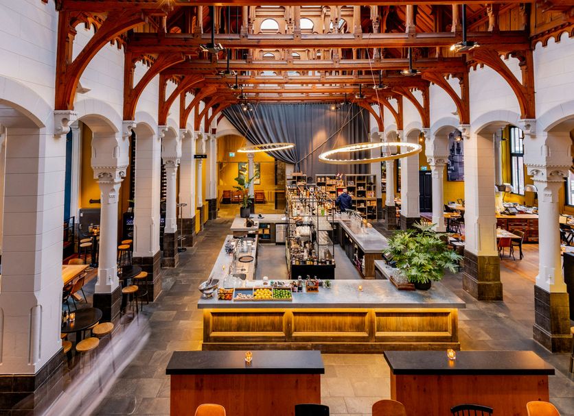 Restaurant Photo