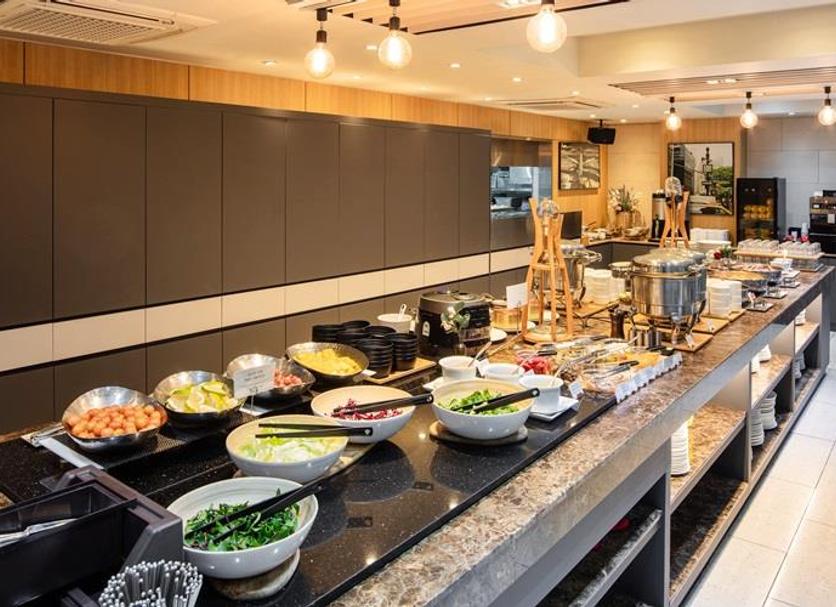 Buffet Photo