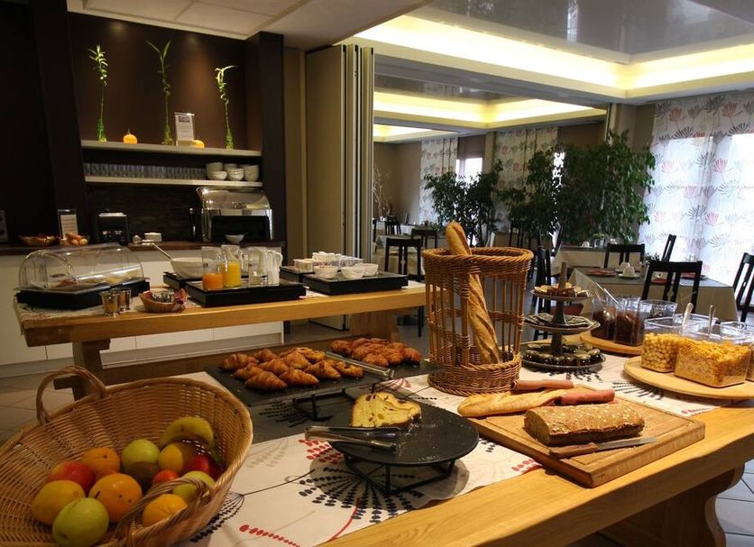 Buffet Photo