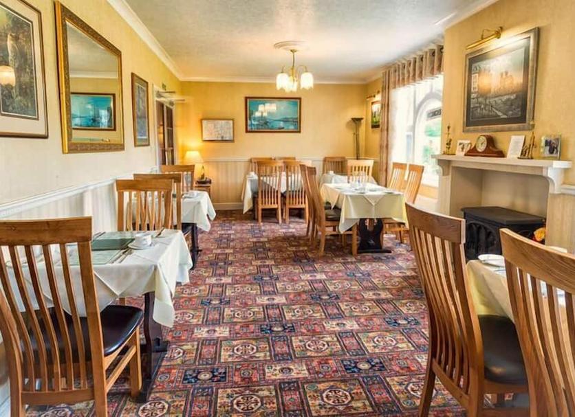 Restaurant Photo