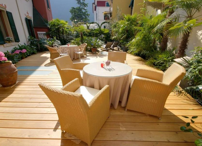 Patio Photo
