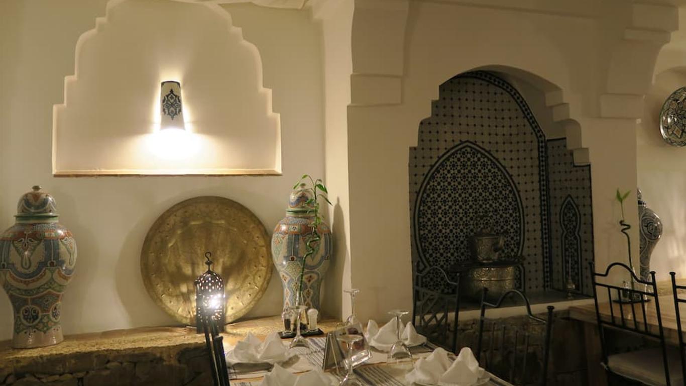 Hotel Al Alba Hammam & Restaurant