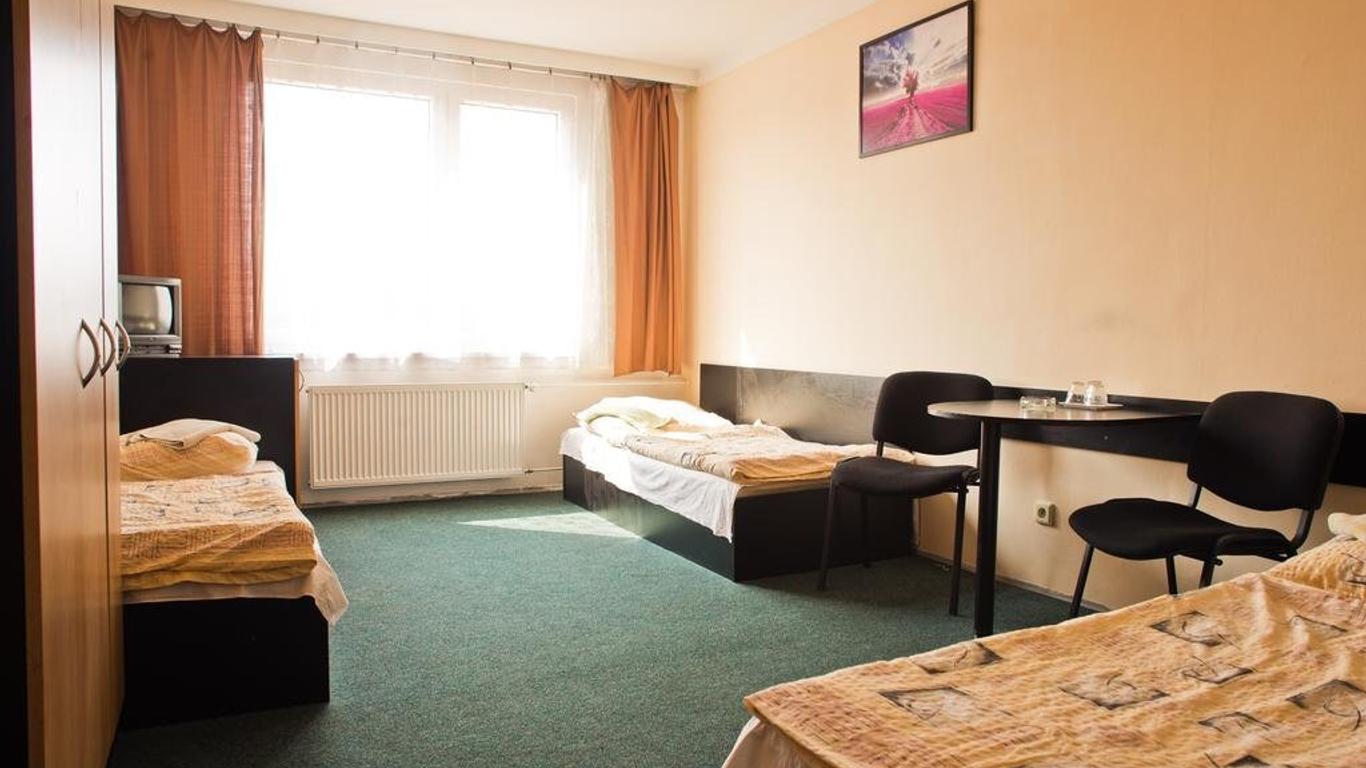 Hotel Buly