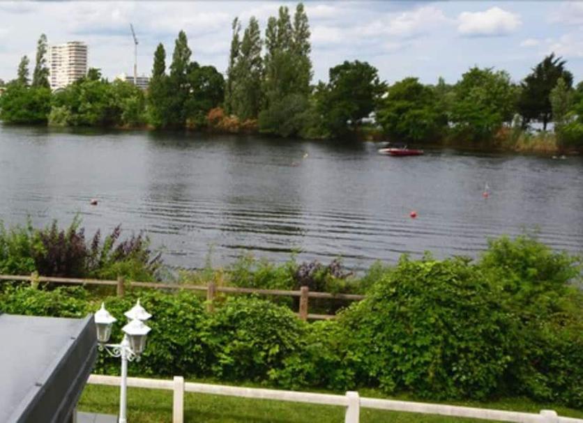 Extérieur Photo