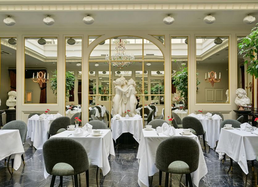Restaurant Photo