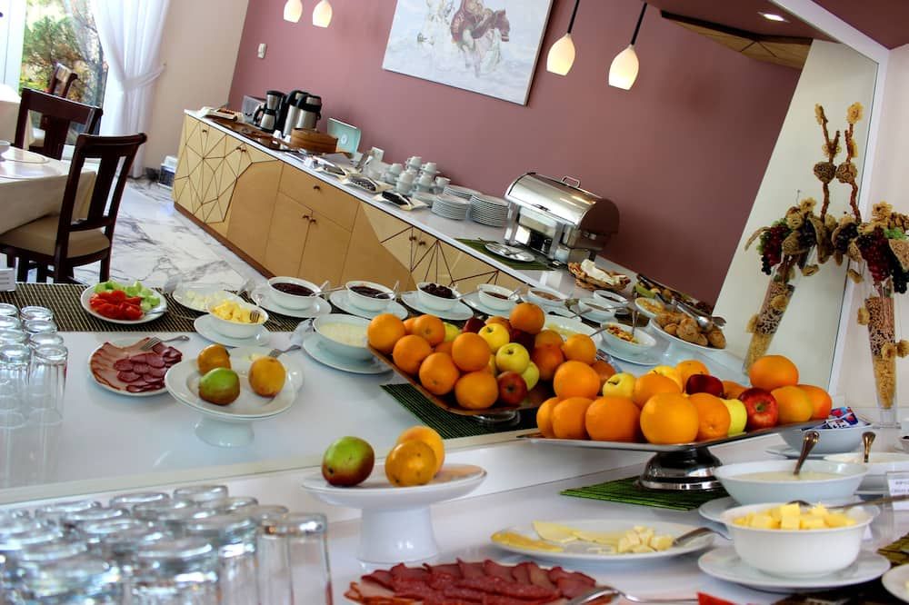 Buffet Photo
