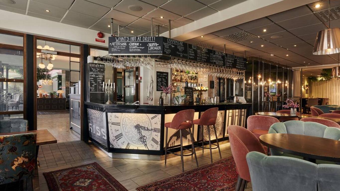 Home Hotel Drott