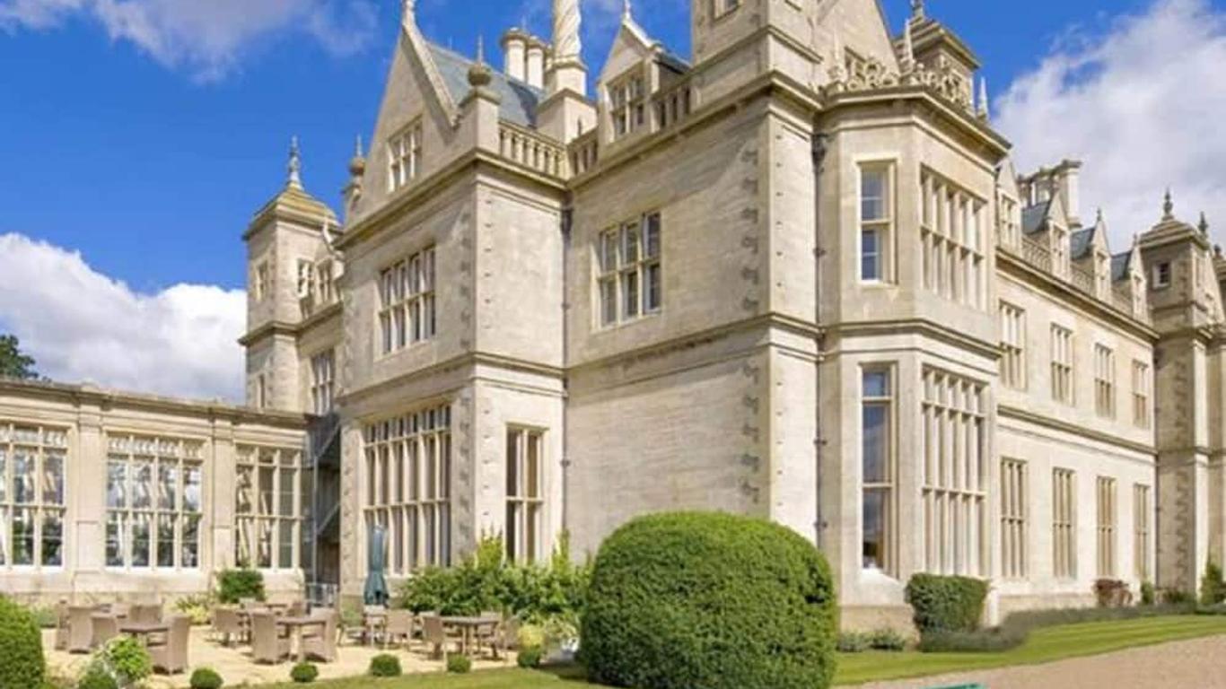 Stoke Rochford Hall