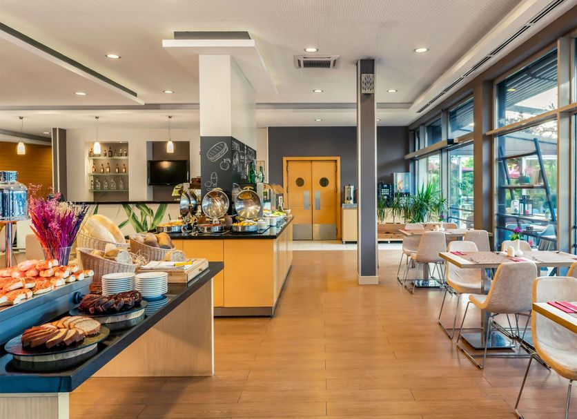 Buffet Photo