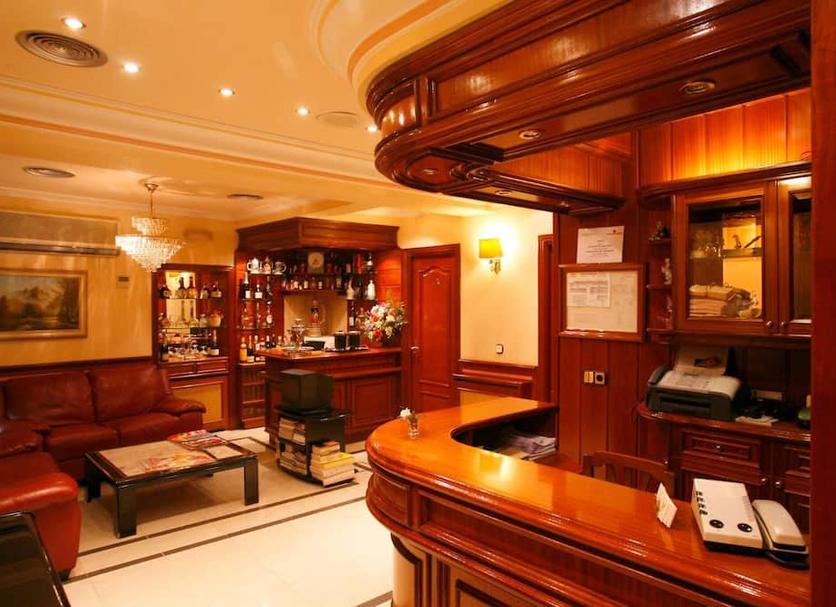 Bar Photo