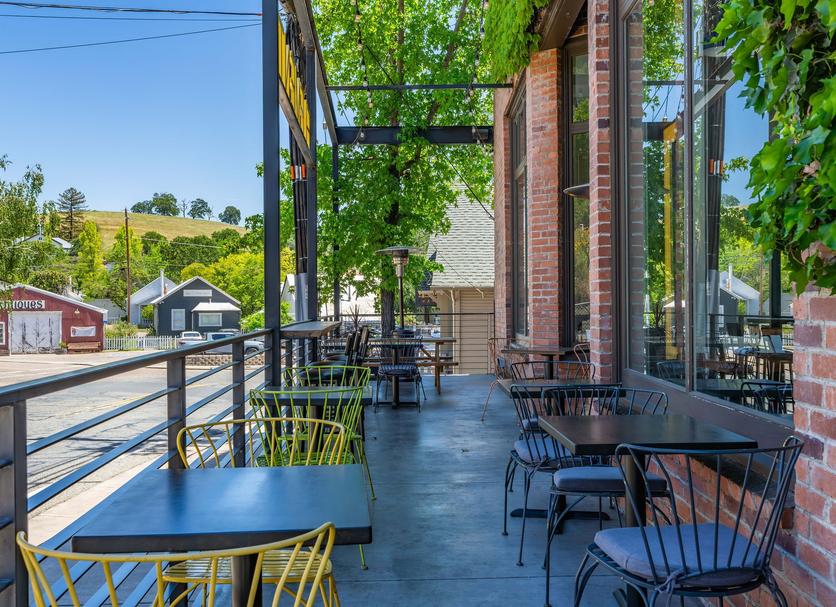Restaurant Photo