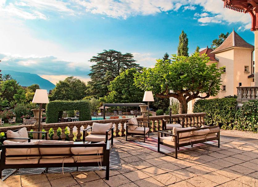 Patio Photo