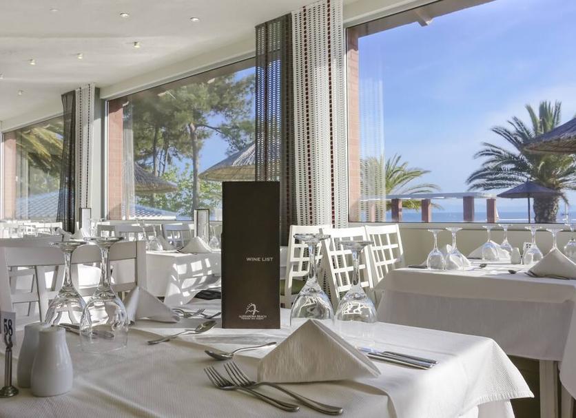 Restaurant Photo