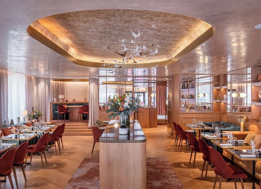 Restaurant Photo