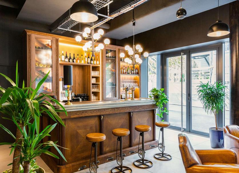 Bar Photo