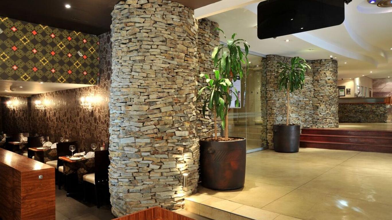 Premier Hotel Mapungubwe
