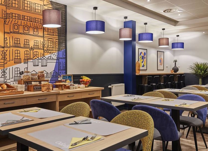 Restaurant Photo