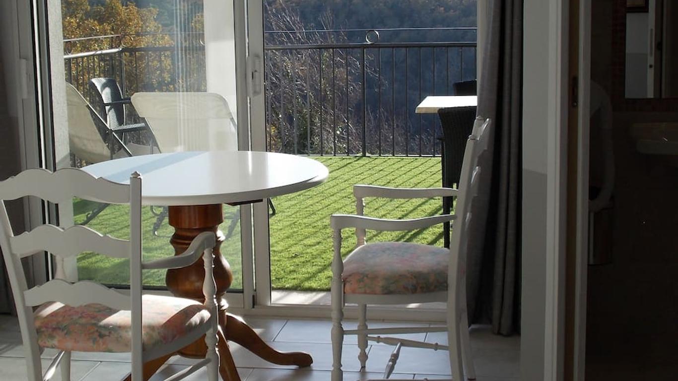 Au Relais Provencal