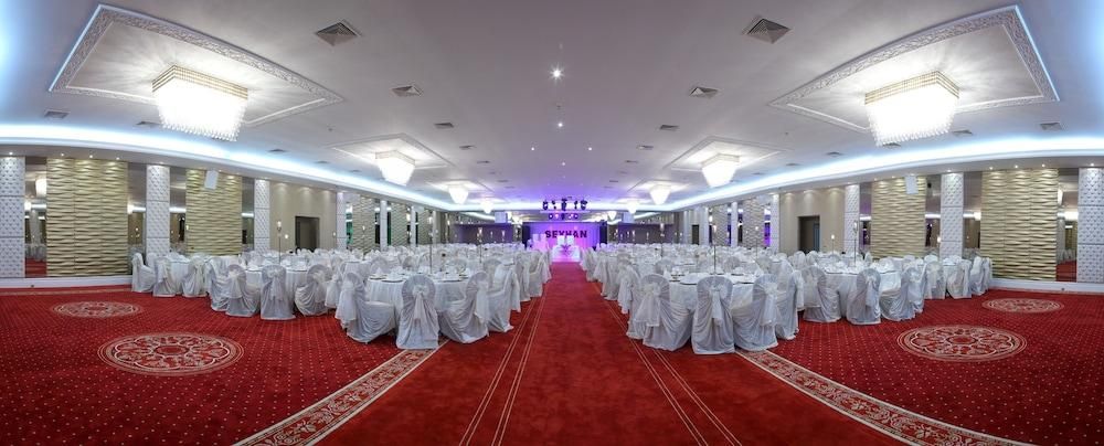 Salle de banquet