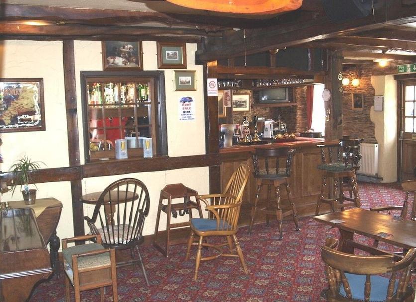 Bar Photo