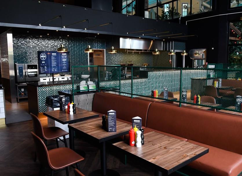 Restaurant Photo