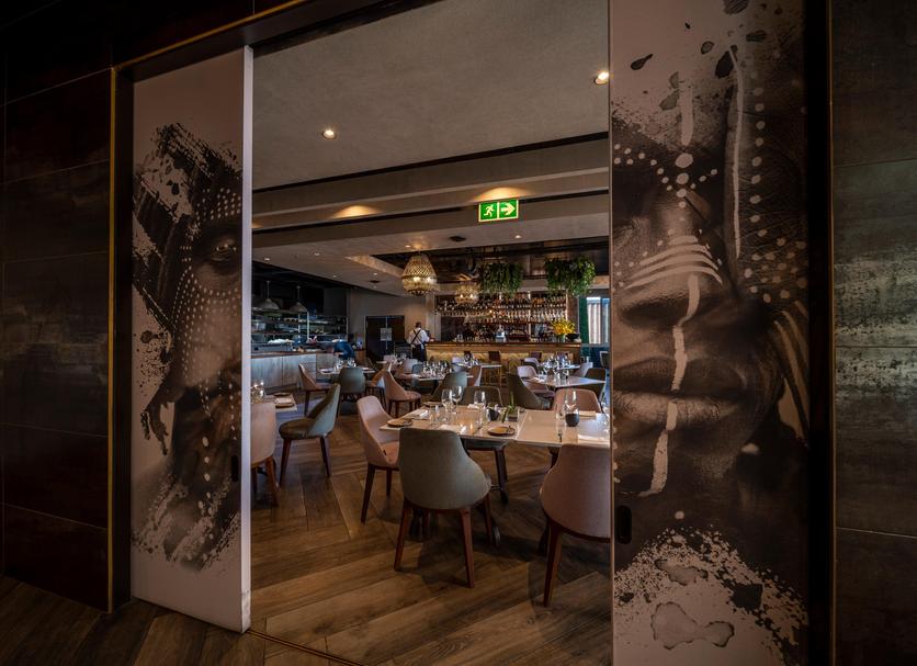 Restaurant Photo