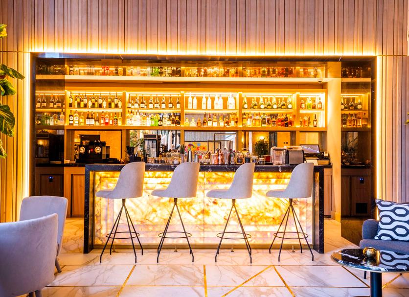 Bar Photo