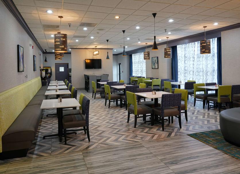 Restaurant Photo