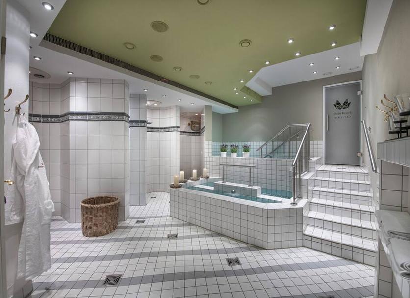 Spa Photo
