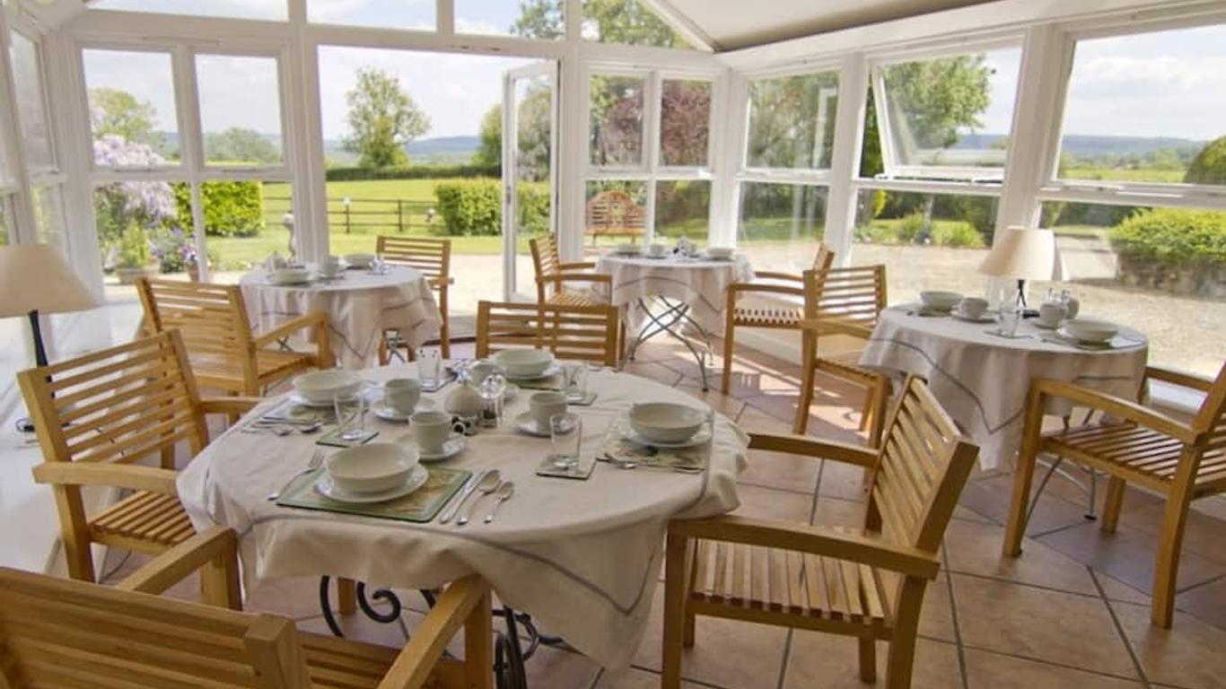 Knoll Hill Farm, The Place To Stay