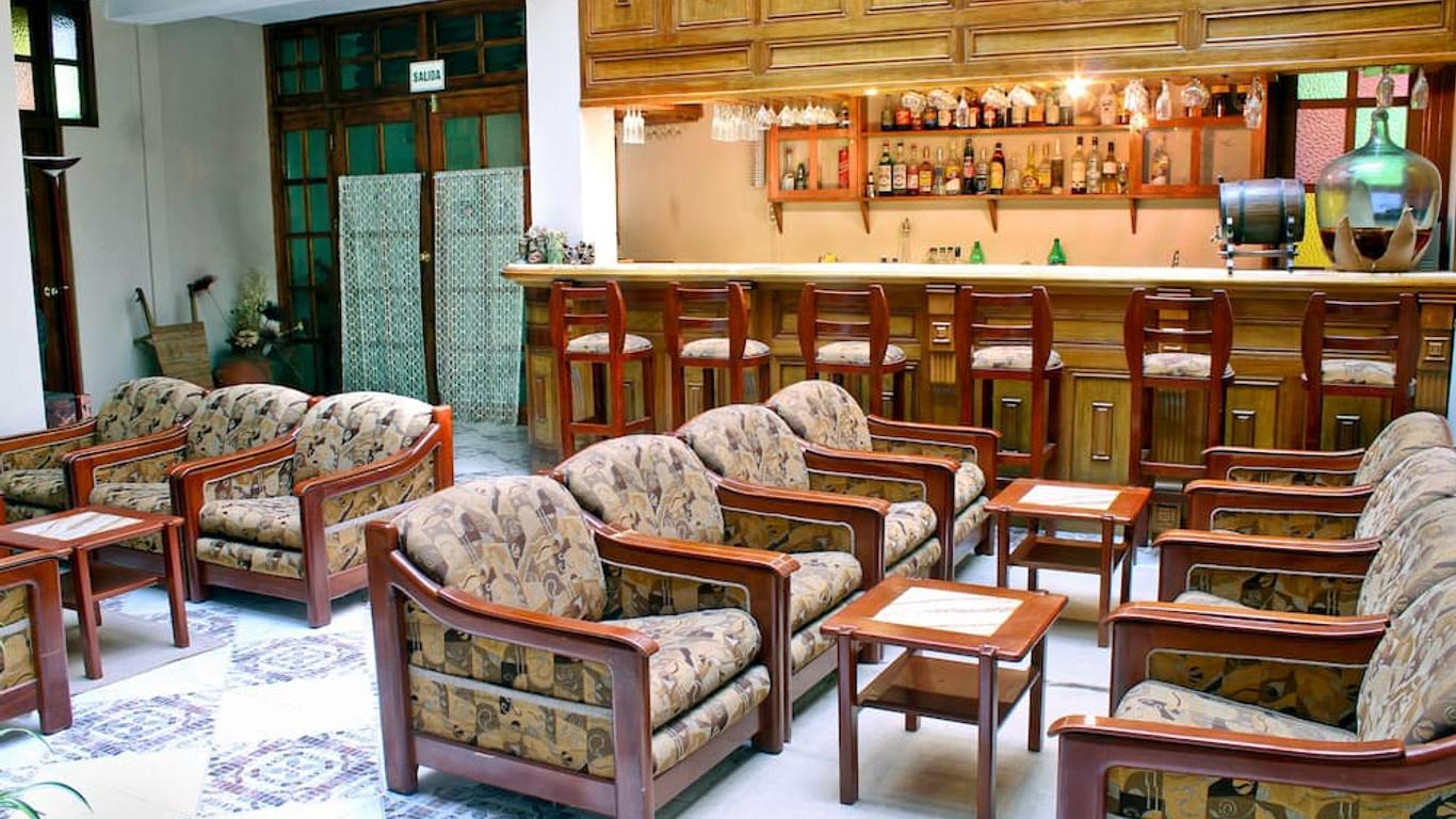 Qelqatani Hotel