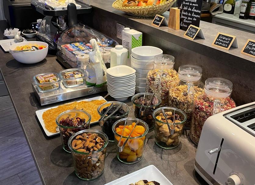 Buffet Photo