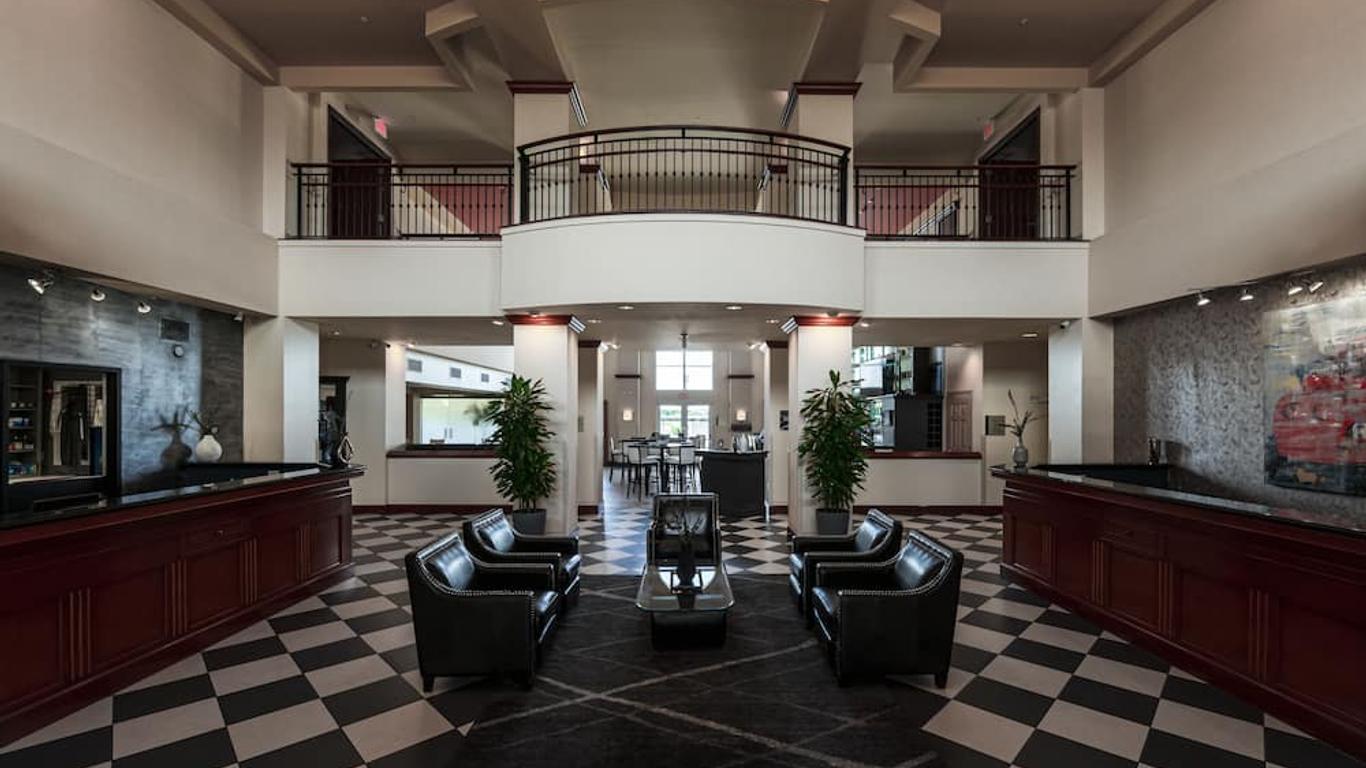 Seven Sebring Raceway Hotel