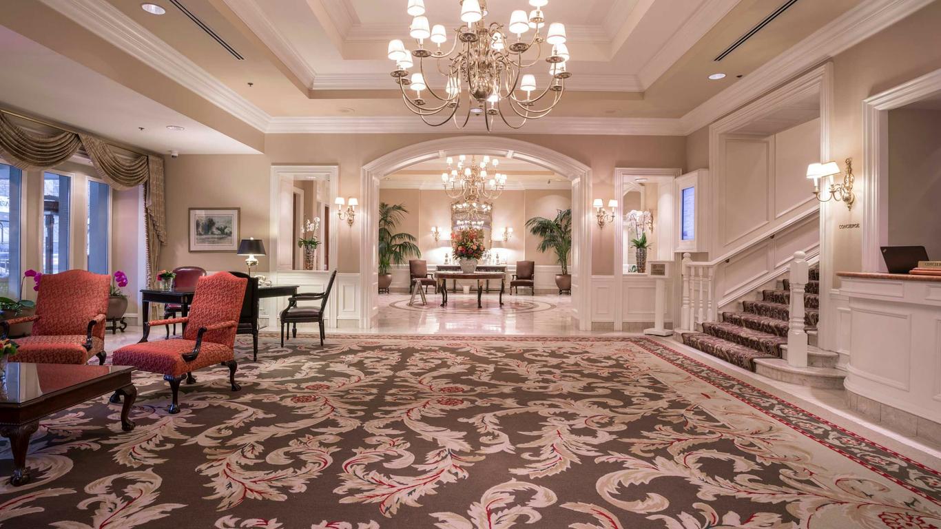 La Grande Residence at the Sutton Place Hotel