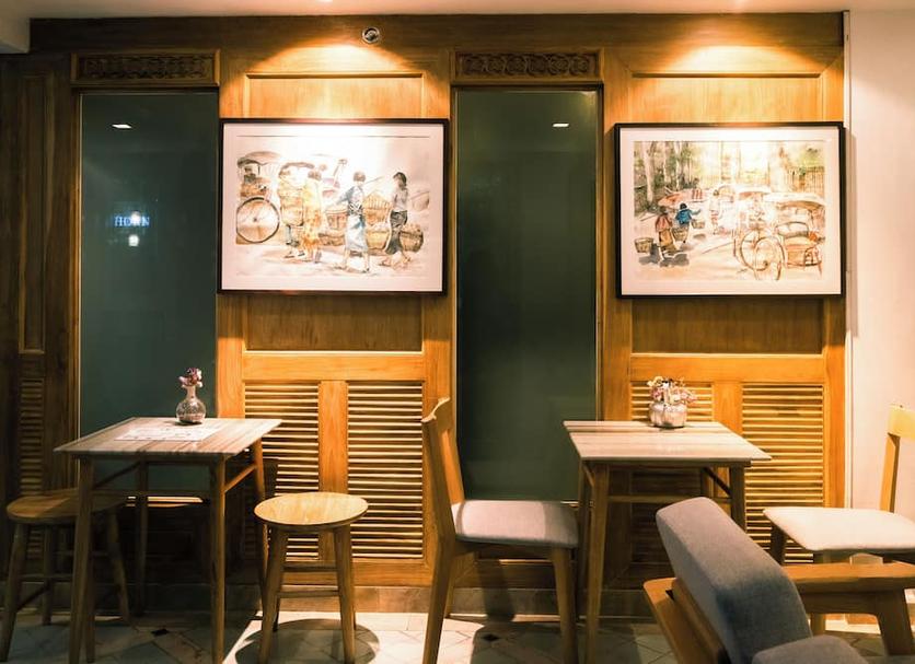 Restaurant Photo