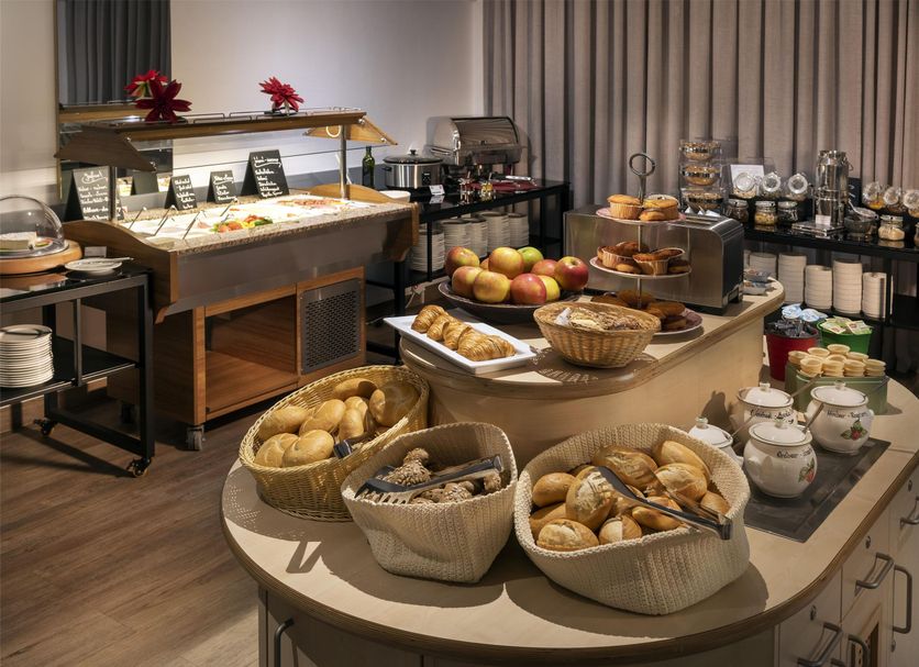 Buffet Photo