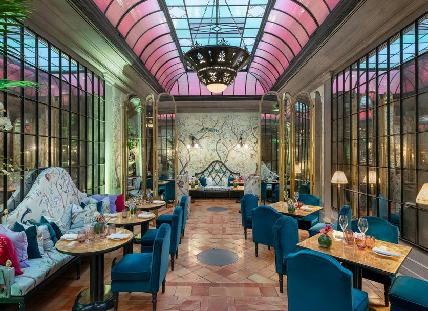 Restaurant Photo