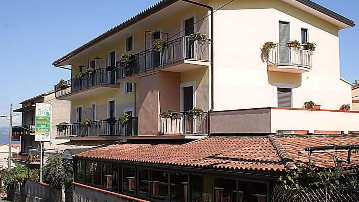 Hotel Ristorante La Pergola