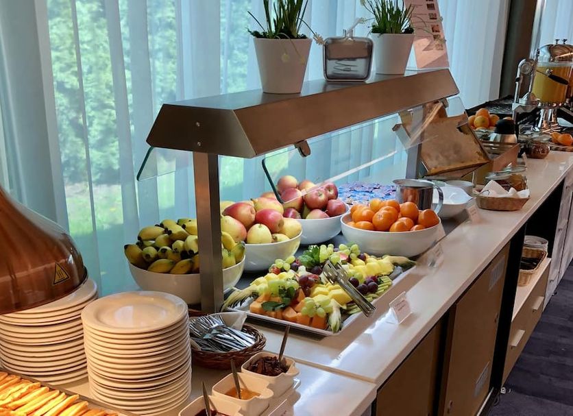Buffet Photo
