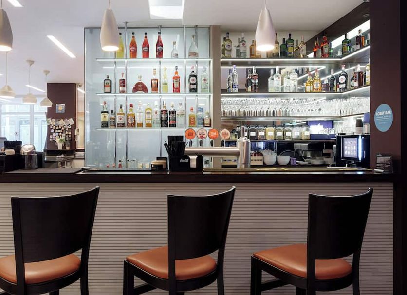 Bar Photo