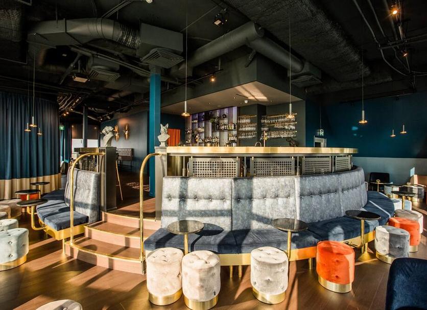Bar Photo
