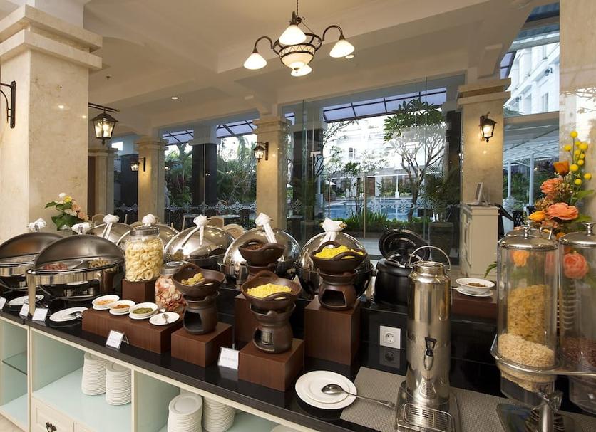 Buffet Photo