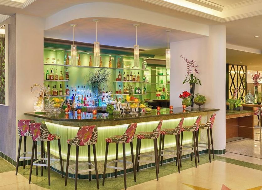 Bar Photo